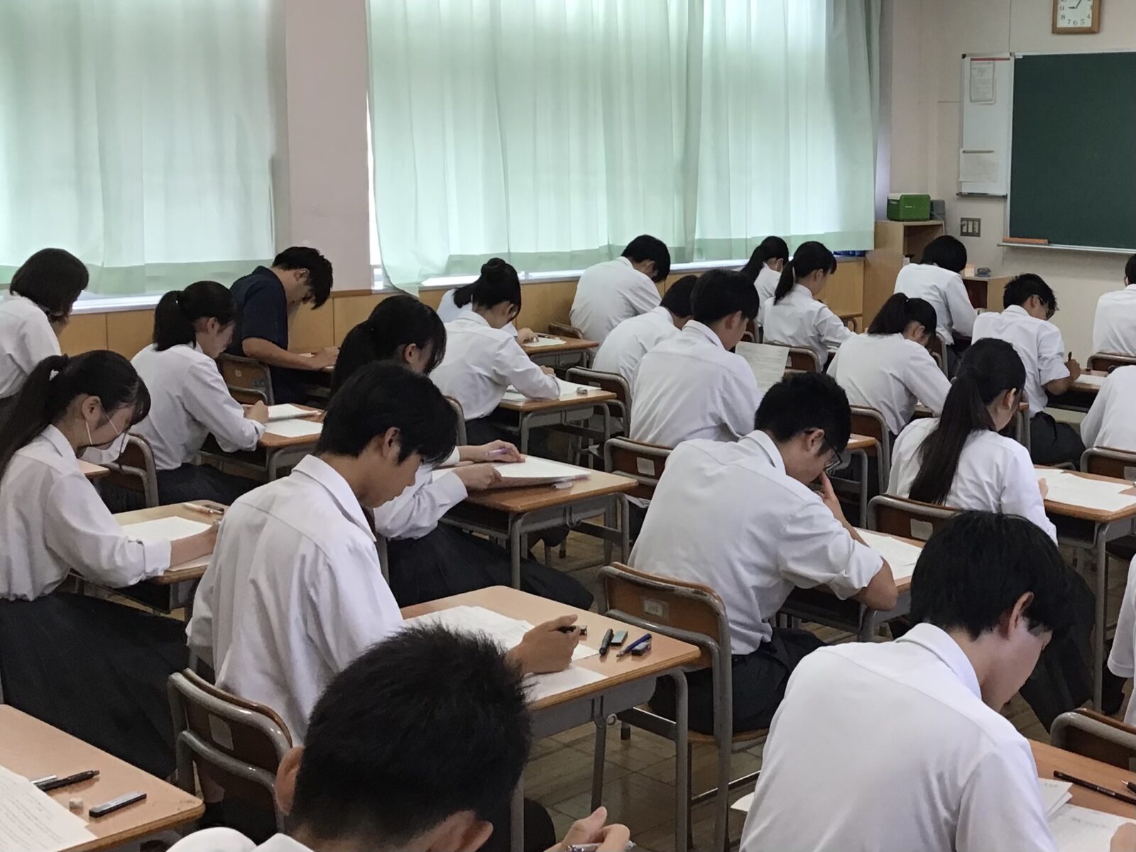 1学期期末テストが始まりました